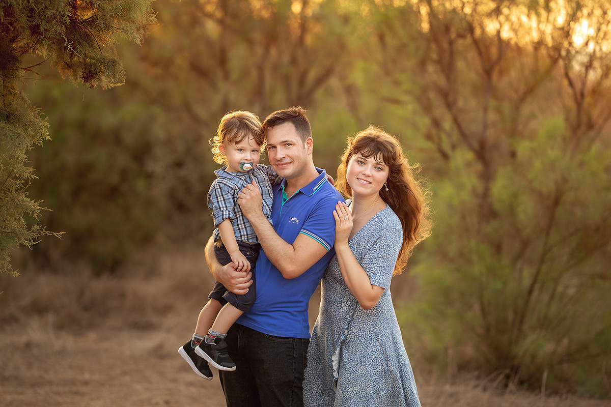 משפחה. נטליה רוזמן צלמת הריון ניובורן ילדים ובוק בת מצווה