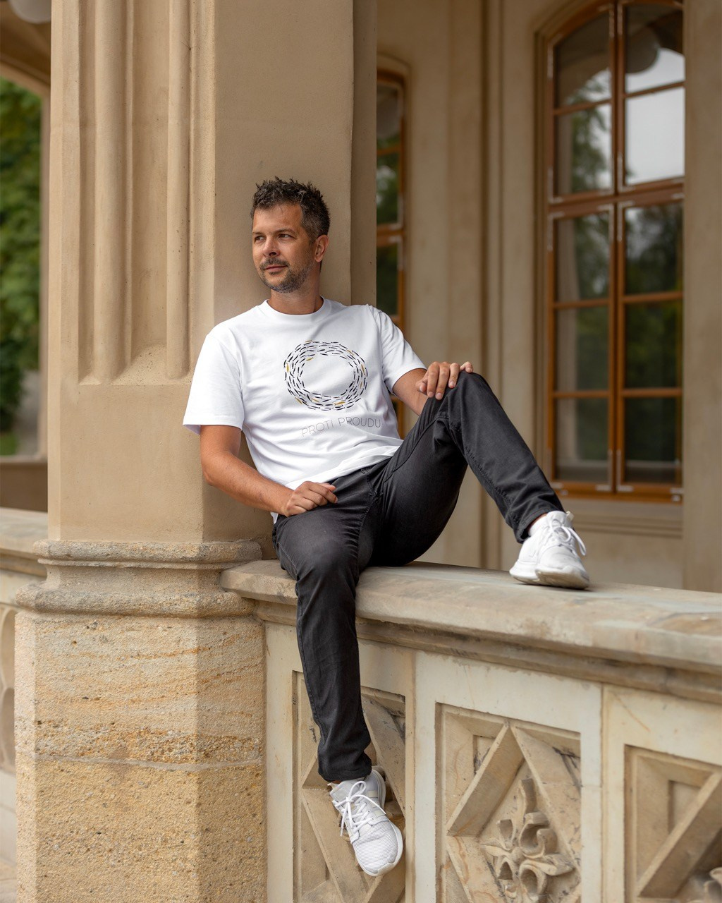 Mens portrait photography. Dana Lišková — Empatická fotografka | Introspektivní umělkyně | Neurodivergentní koučka| Zakladatelka Artepy.cz