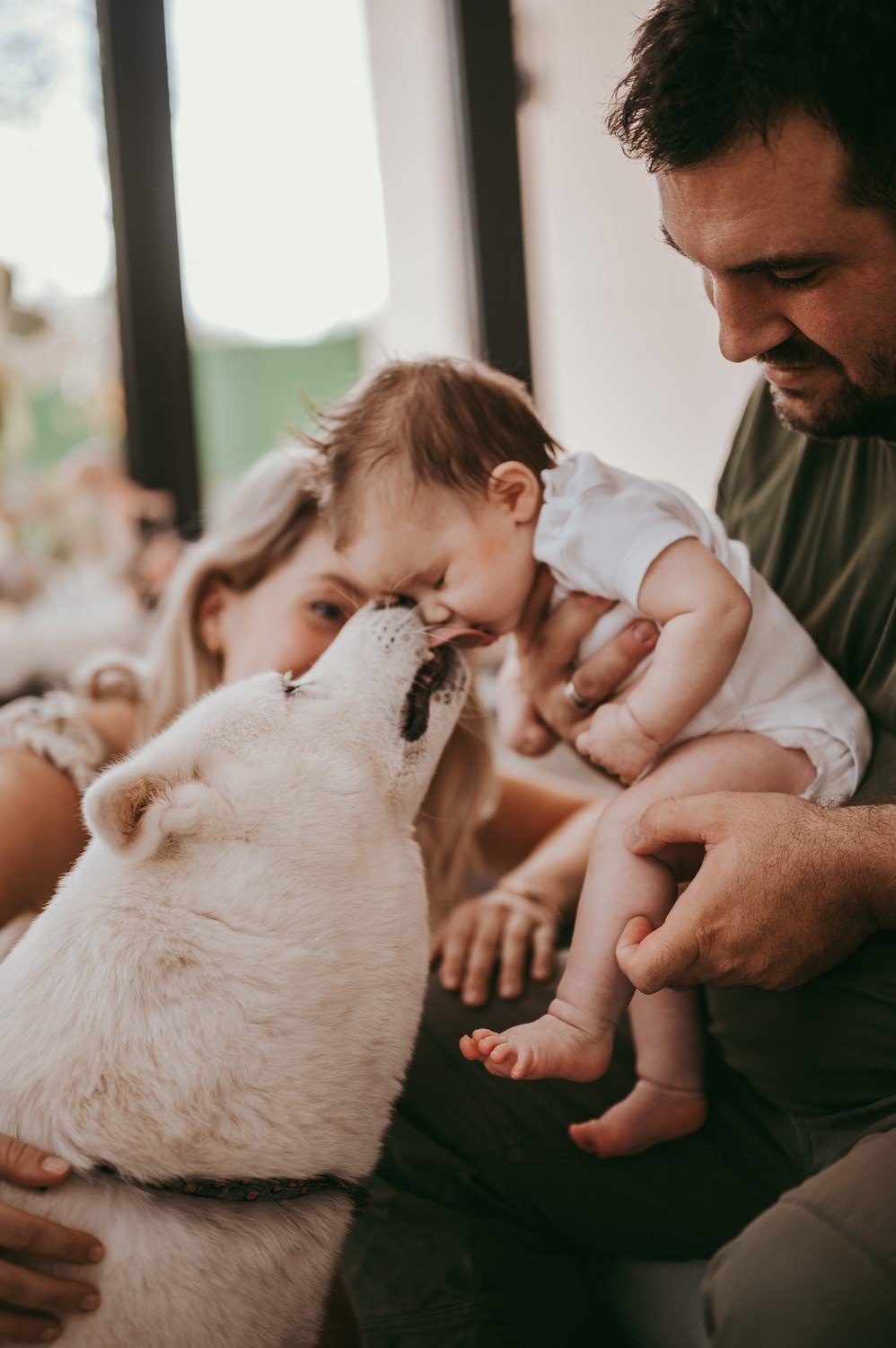 Ema, Tijana i Bojan. Deciji i porodicni fotograf u Beogradu Oksana Skendzic