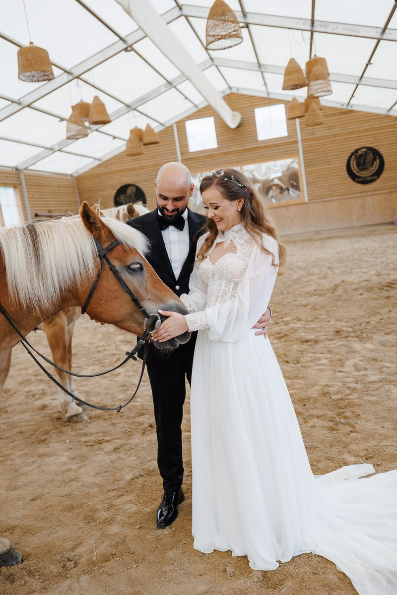 Paula + Robert. Wedding Photographer in Bucharest — Manu Ivanciu