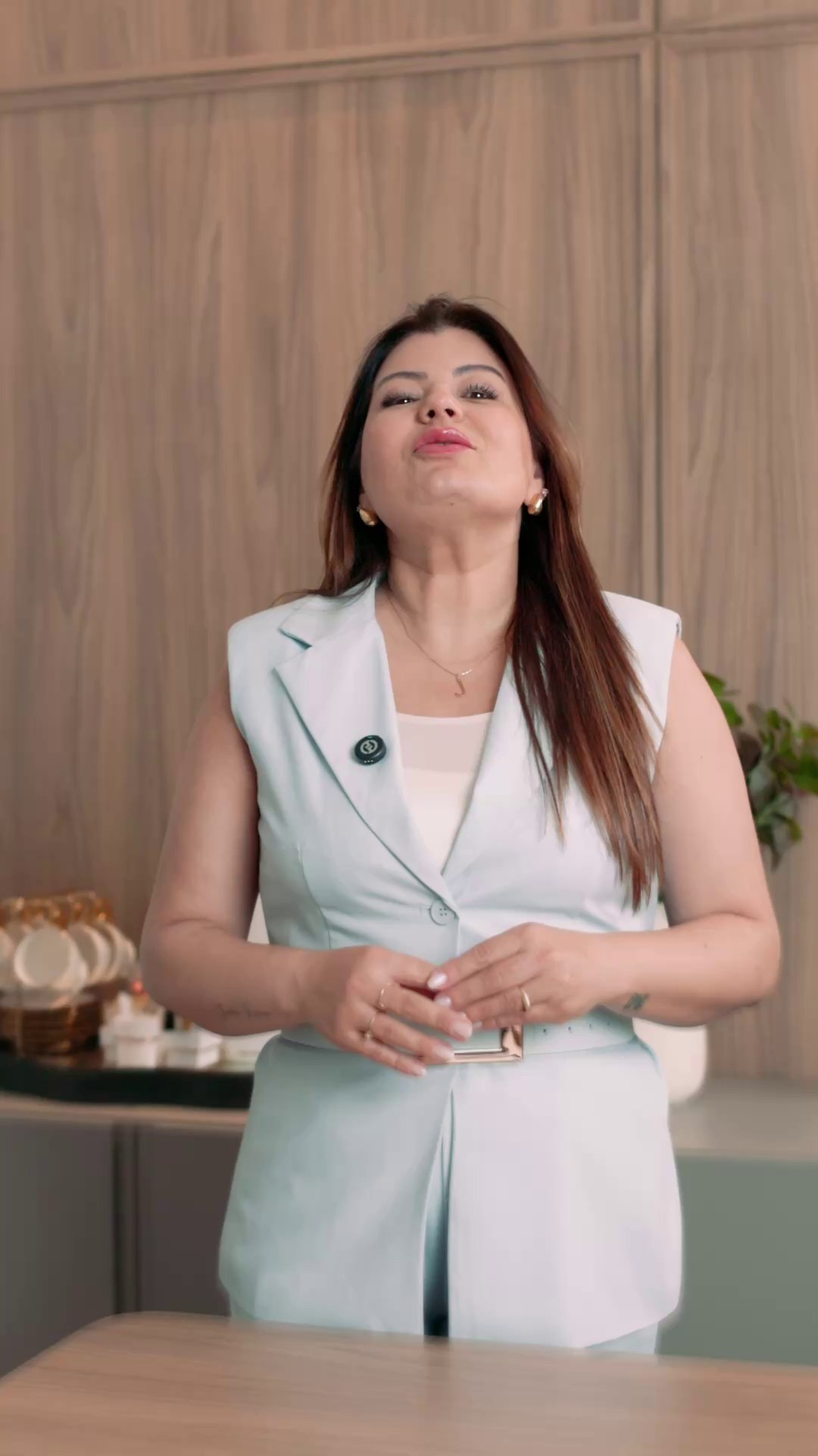 JUSSARA MADEIRA. ESTUDIO DOZE