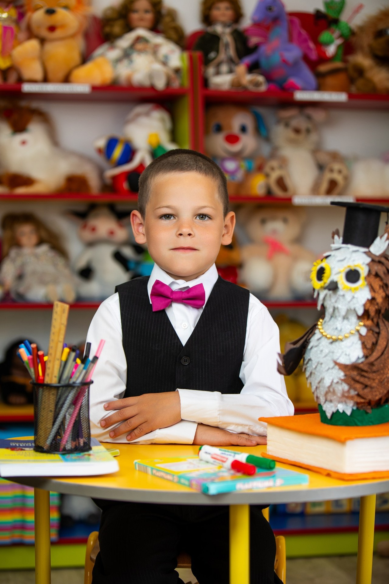 Recenzii. Albume de absolvire: gradinita, gimnaziu, liceu. Venete in Moldova