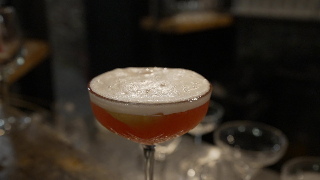 VIA / BASICO. Wedding and events photographers Studio Shalom