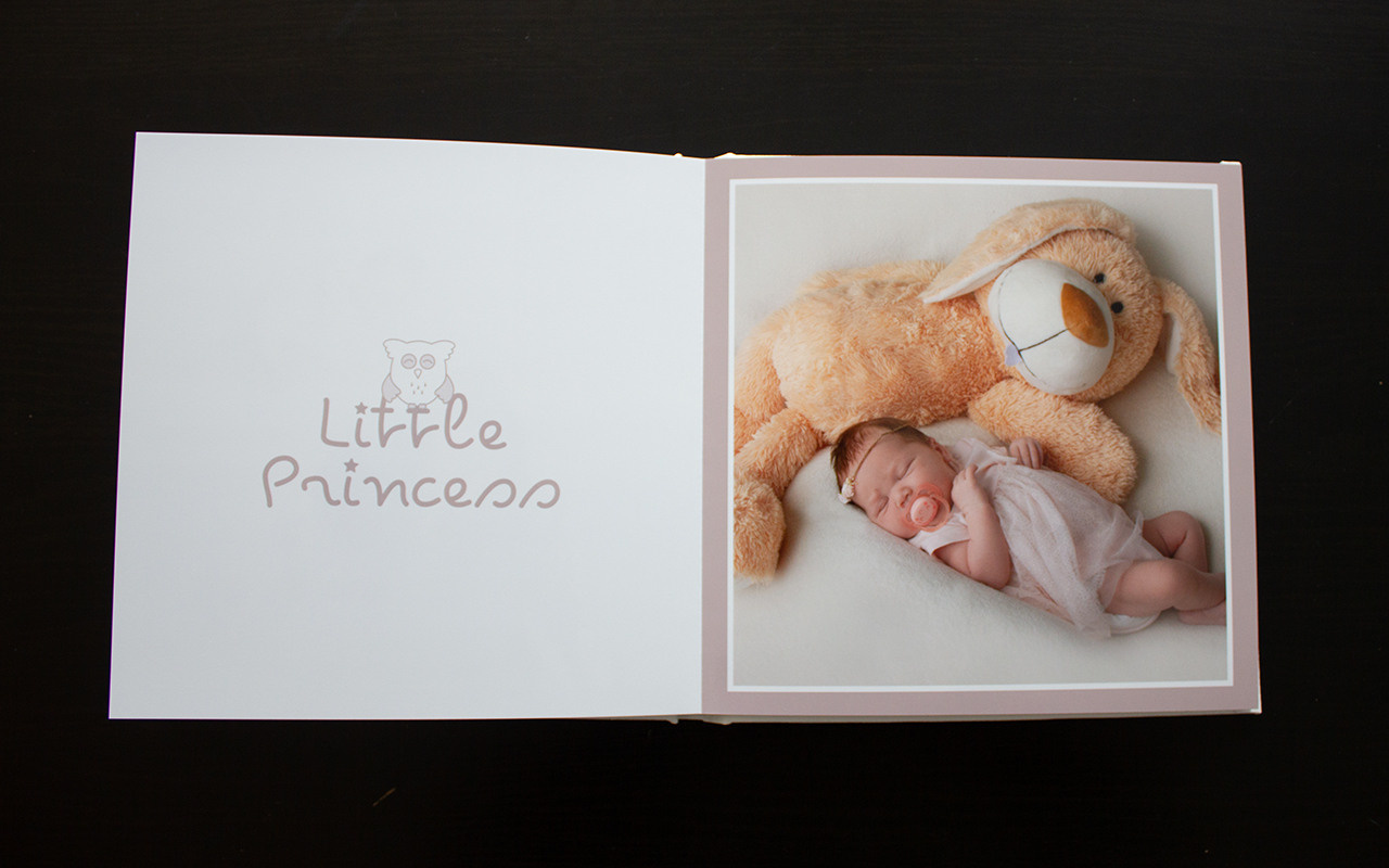 Professionelle Fotografie für Kinder in Augsburg. Neugeborenenfotografin und Retoucher in Augsburg Nastassia Schneider