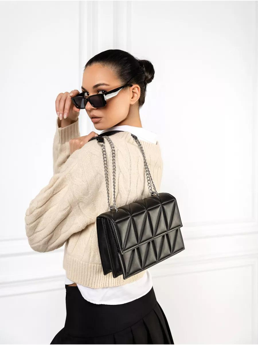 Lookbook John Locke. Stylist