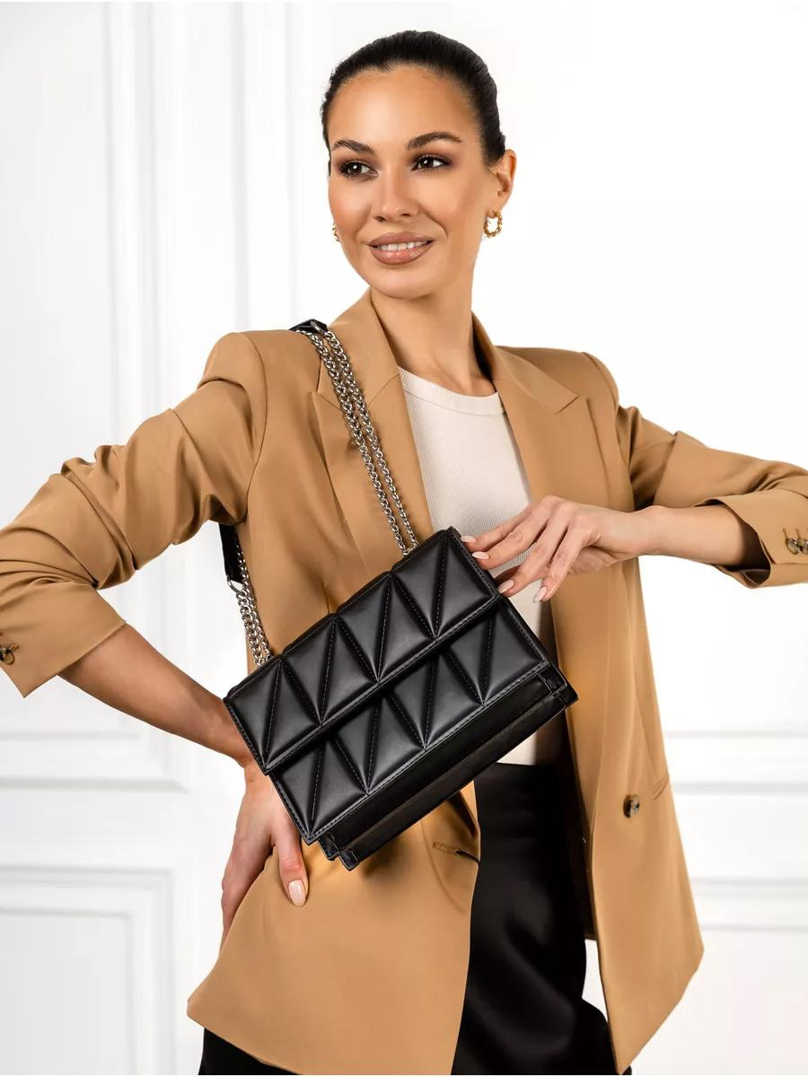 Lookbook John Locke. Stylist