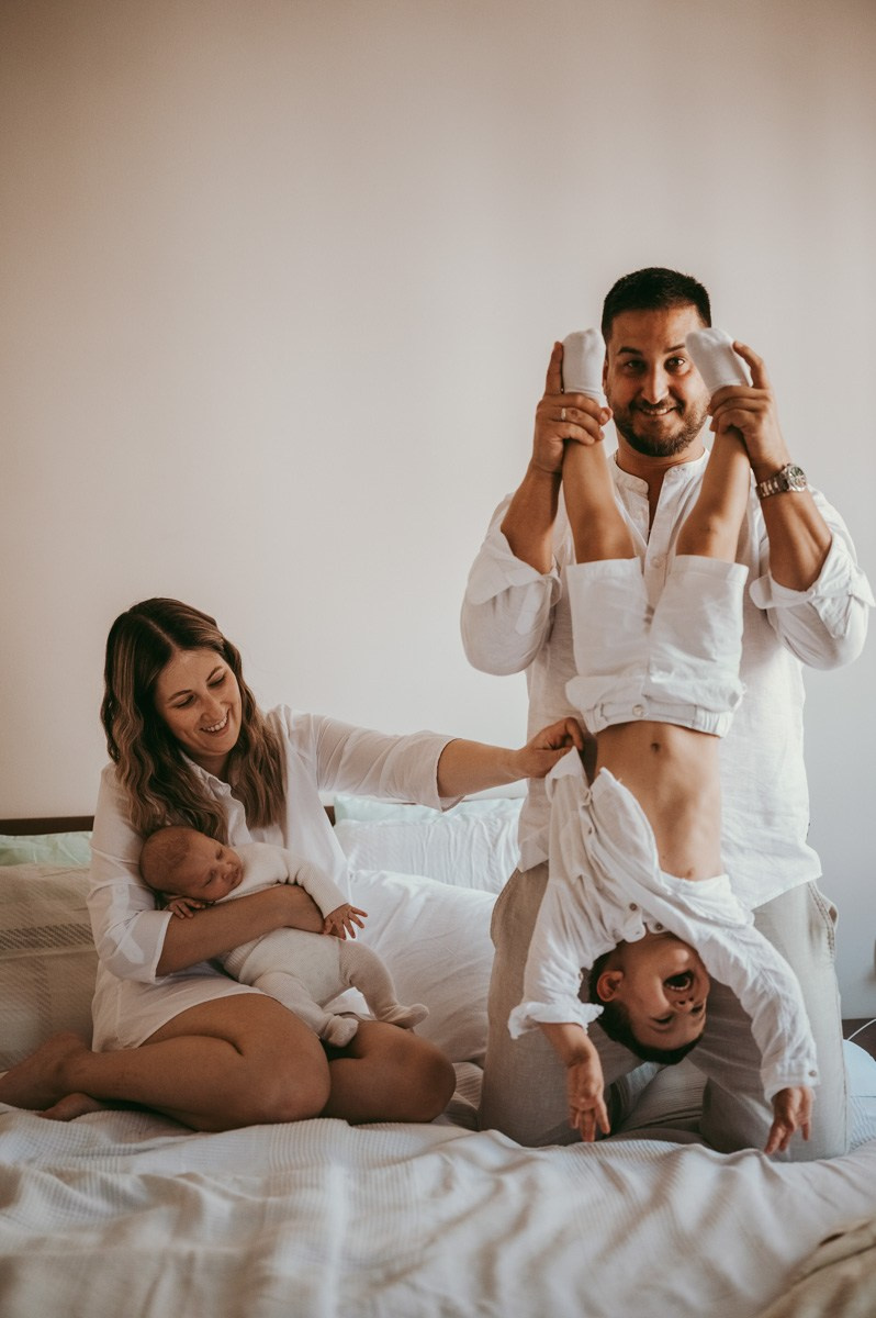 Nina, Filip, Viktor i Igor / porodicno fotografisanje. Deciji i porodicni fotograf u Beogradu Oksana Skendzic