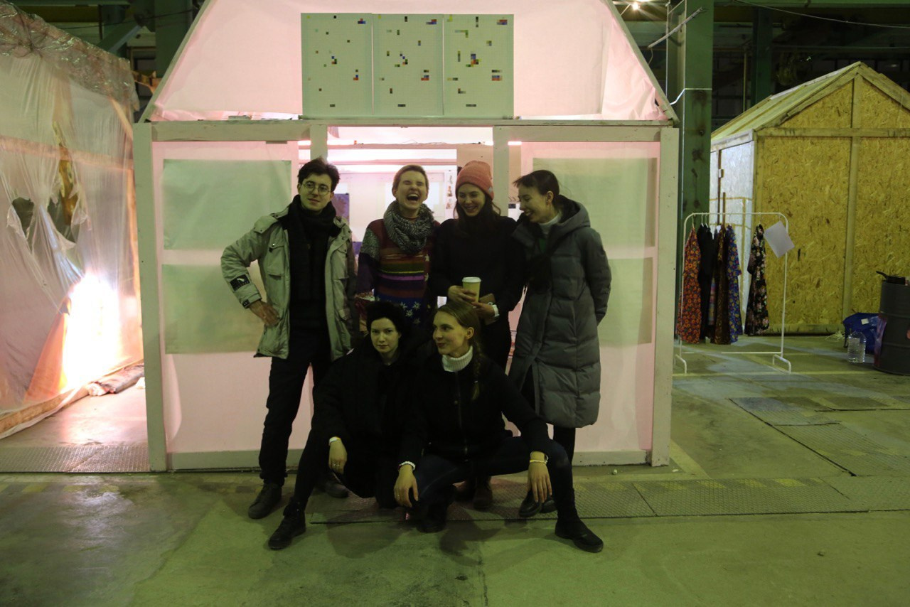 Санкт-Догвилльбург, 7-я независимая ярмарка. Алина Кугуш