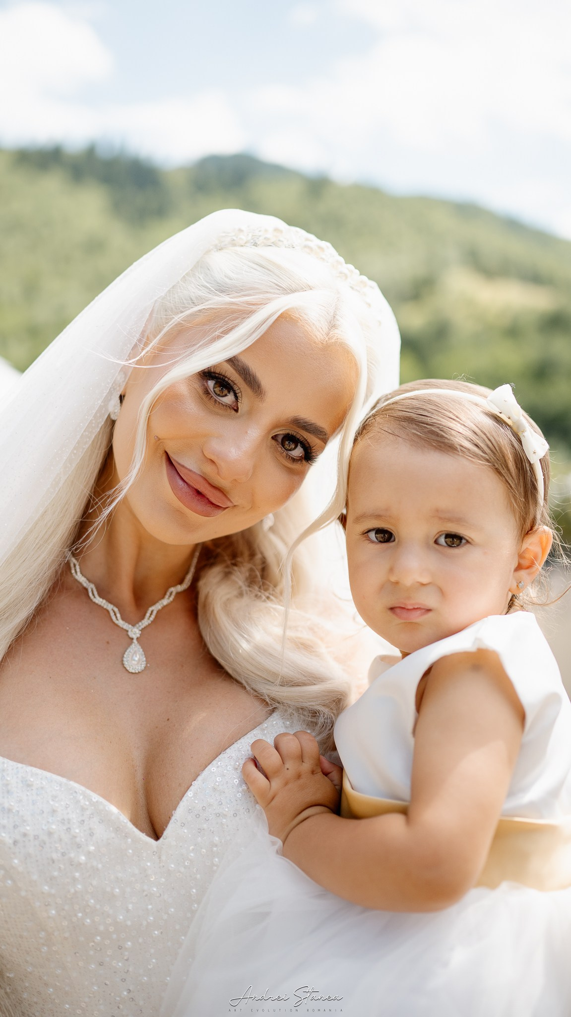 Claudia & Mircea. Andrei Stanea