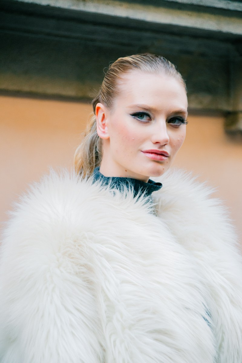 Street style in Milan. Milano Fashion Week