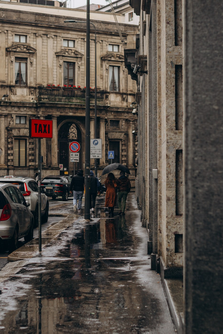 Rain in Milan. Anastasiia Buchinskaia Fotografa Milano
