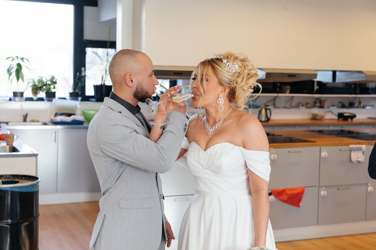 V & A - Фотограф на свадьбу за границей в Нидерландах и Европе. Свадебный фотограф в Нидерландах и Европе — Тина Ялóва