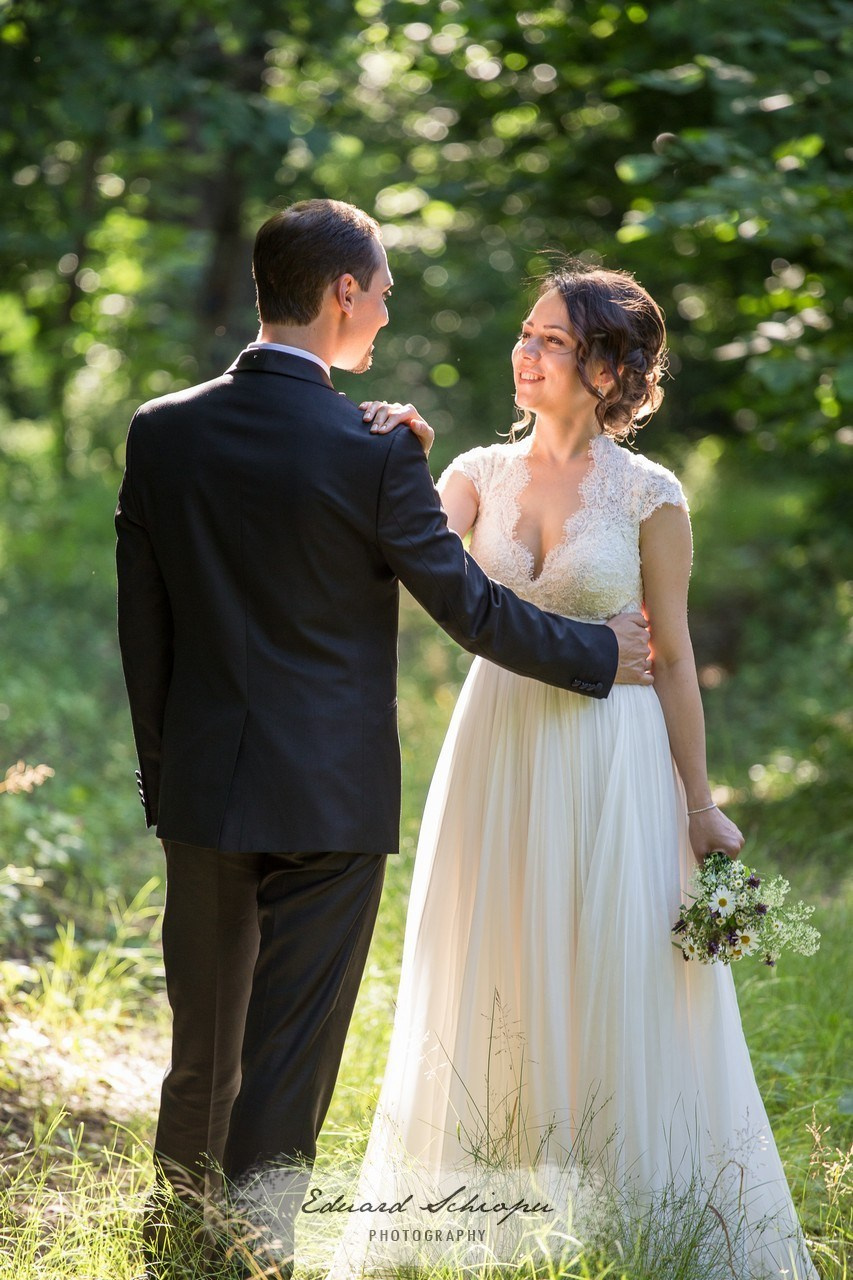 Alina si Andrei by fotograf nunta Neamt — Eduard Schiopu