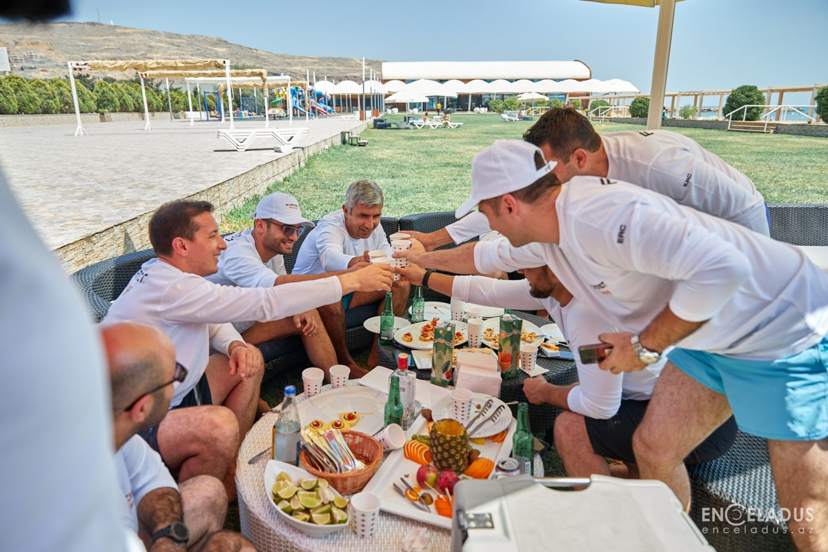 Team buildings. Photographer in Baku Kamran Enceladus