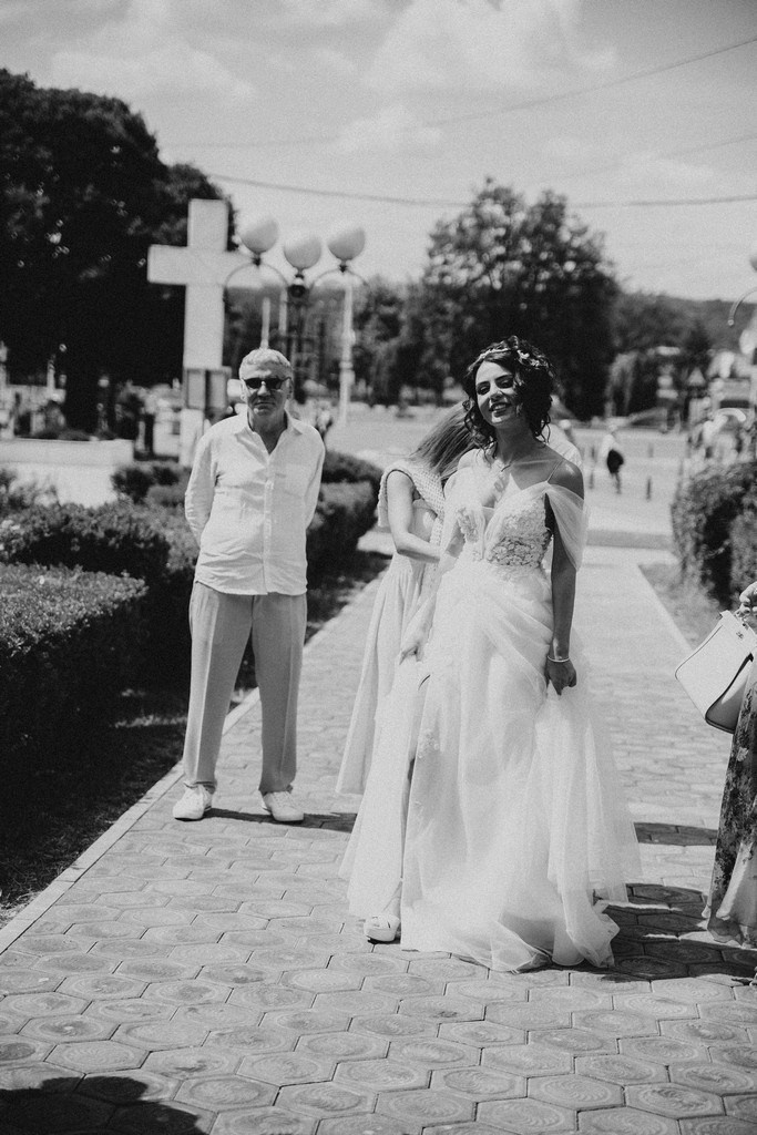 Isil si Radu by Fotograf nunta Iasi — Eduard Schiopu