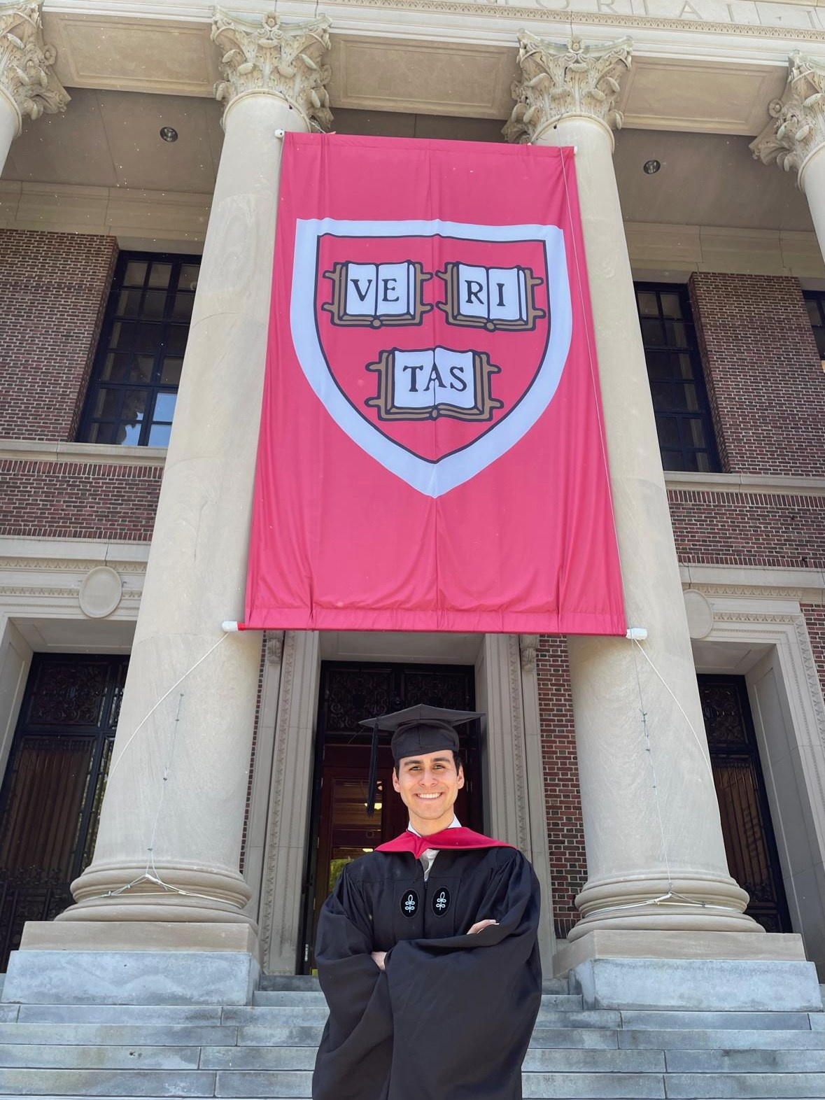 Masters graduation with Zeke. Kelly Sang, graduation and portrait photographer in Boston
