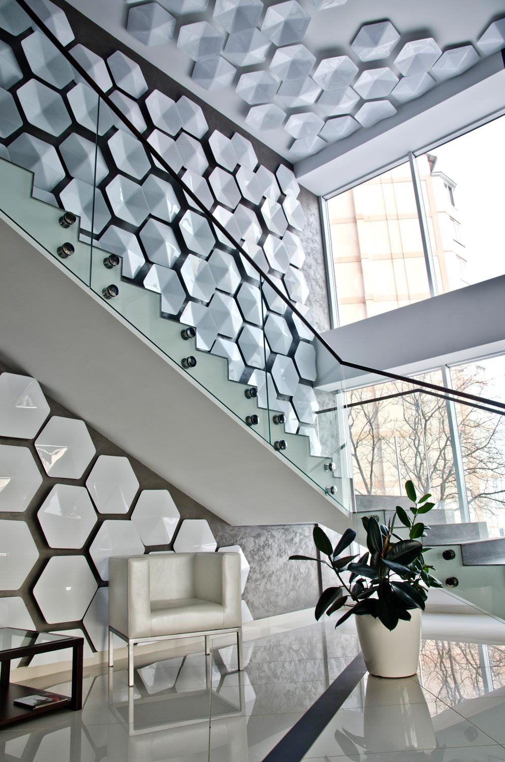 Холл холдинга. Зона администратора. Архитектор, дизайнер интерьера, декоратор