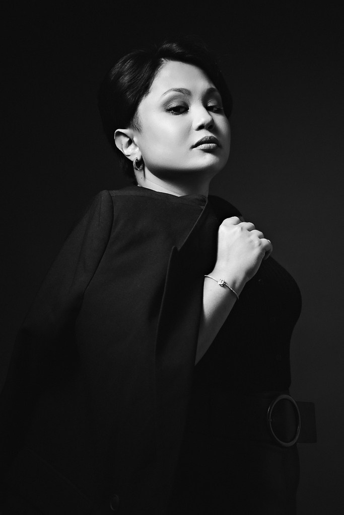 Photoshoot for stand-up artist Regina. Kseny Kolesnik Photography