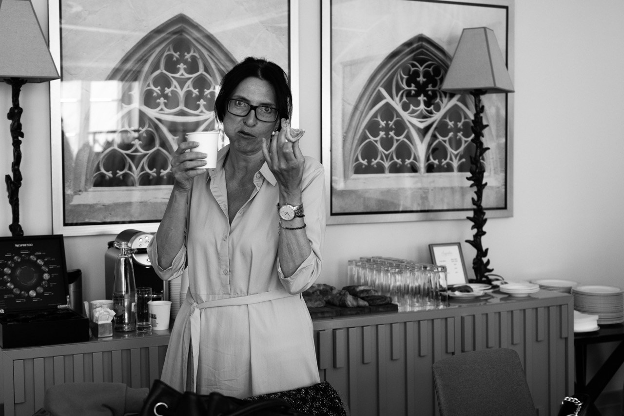 Backstage fotografie. Dana Lišková — Empatická fotografka | Introspektivní umělkyně | Neurodivergentní koučka| Zakladatelka Artepy.cz