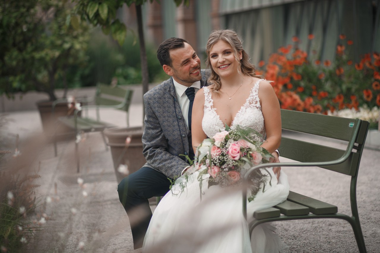 Kirchliche Hochzeit Rheinterrassen Karlsruhe – Noelia & Timo | Hochzeitsfotograf & Videograf