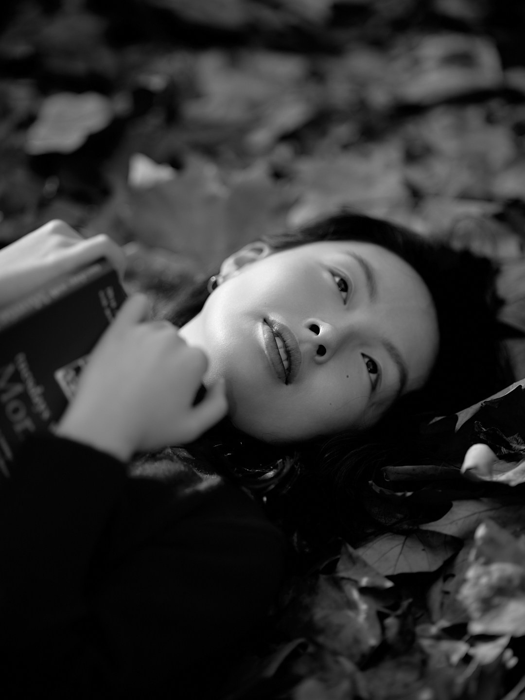 MCC 260516 / Leaves are Falling Part 2. CARTER BNW