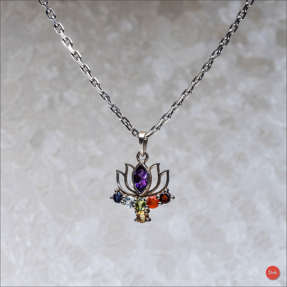 Photographie de bijoux pour un catalogue. Photographe à Strasbourg | Portraits, Studio, Enfants, Événements