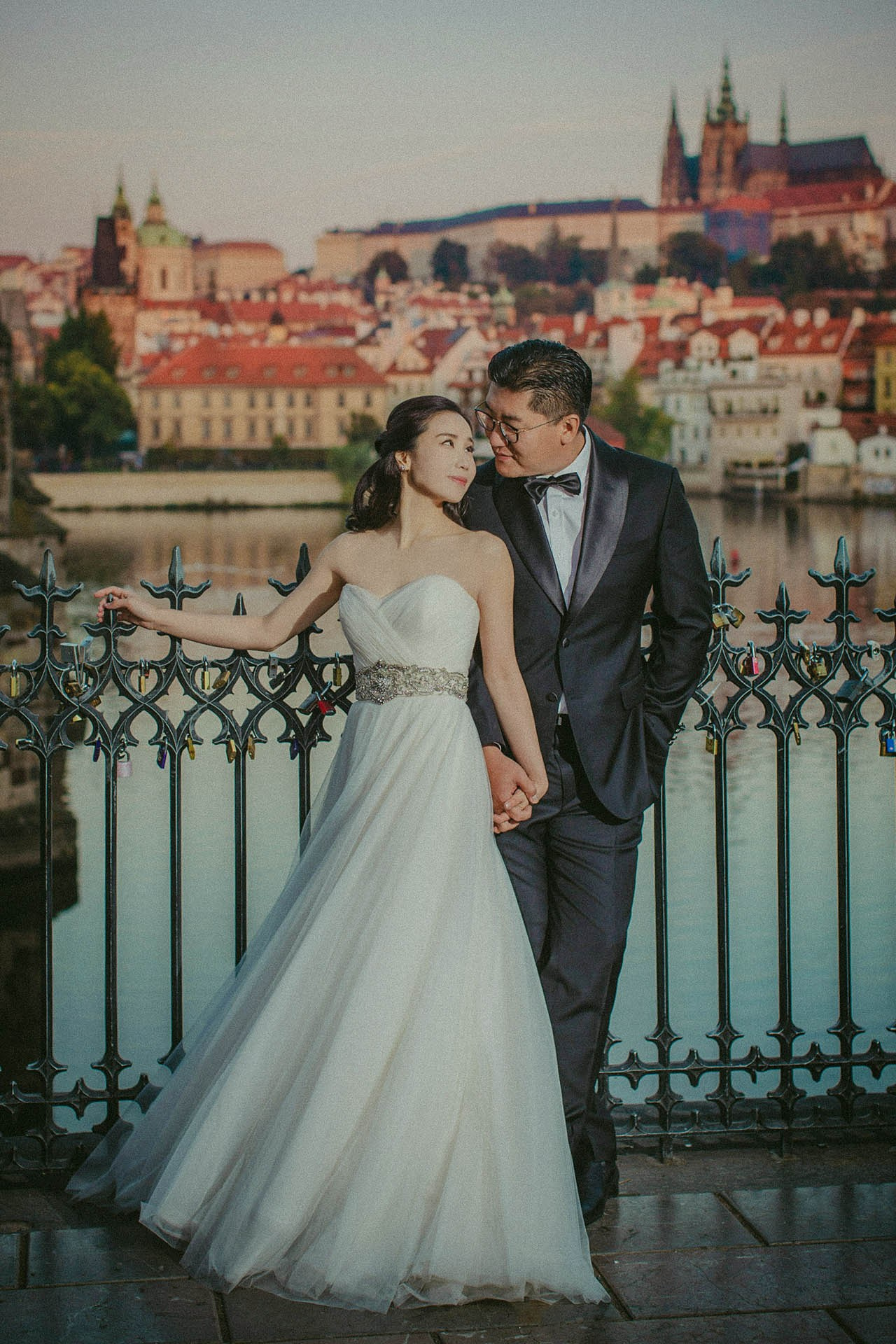 Catherine & Cedric Son: Timeless Prague Romance