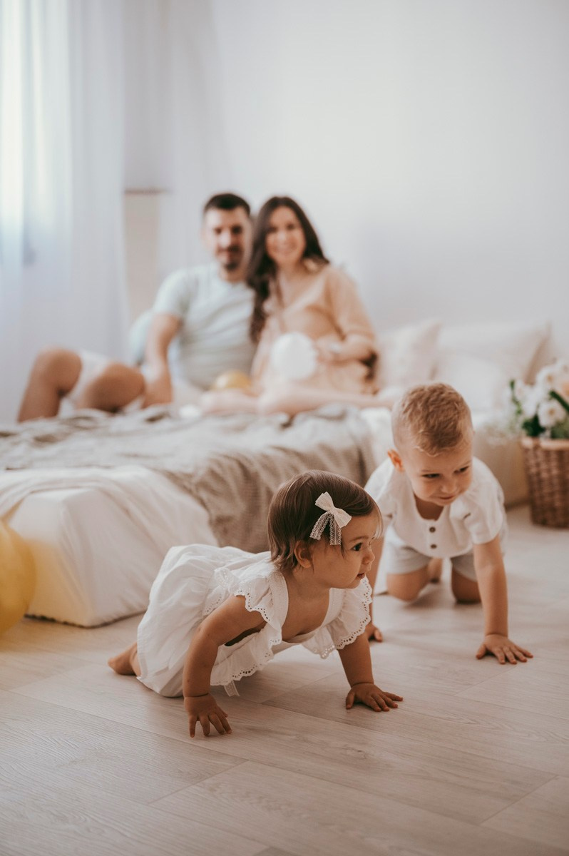 Srnin prvi rodjendan. Deciji i porodicni fotograf u Beogradu Oksana Skendzic