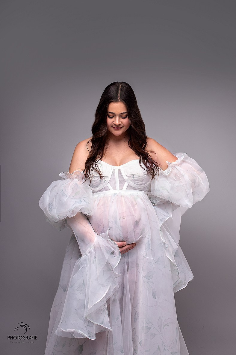 BABYBAUCH. Neugeboren und Babybauchfotoshooting in Cloppenburg