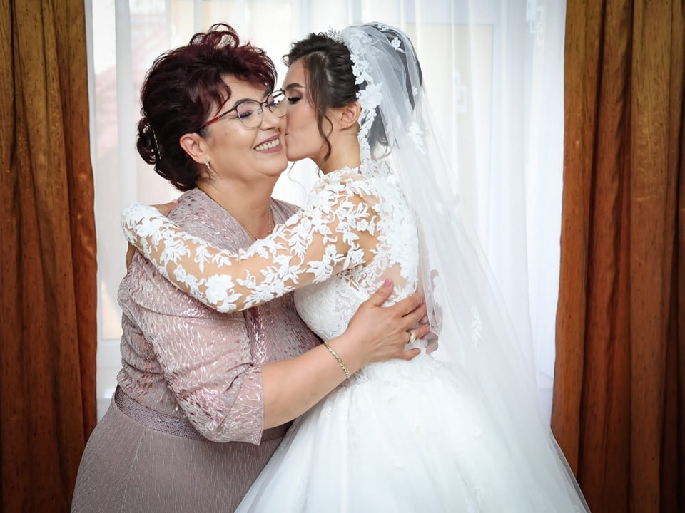Ioana & Marian. Fotograf Nuntă Constanța - Moments by Gub