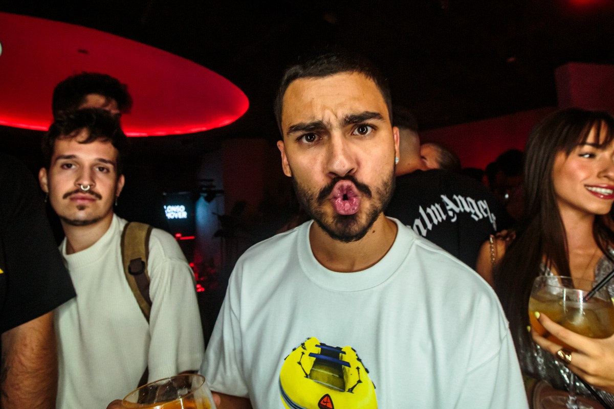 Las discotecas. Fotógrafo de retrato, familia y reportajes en Valencia | España | Europa Vitalii Lumier