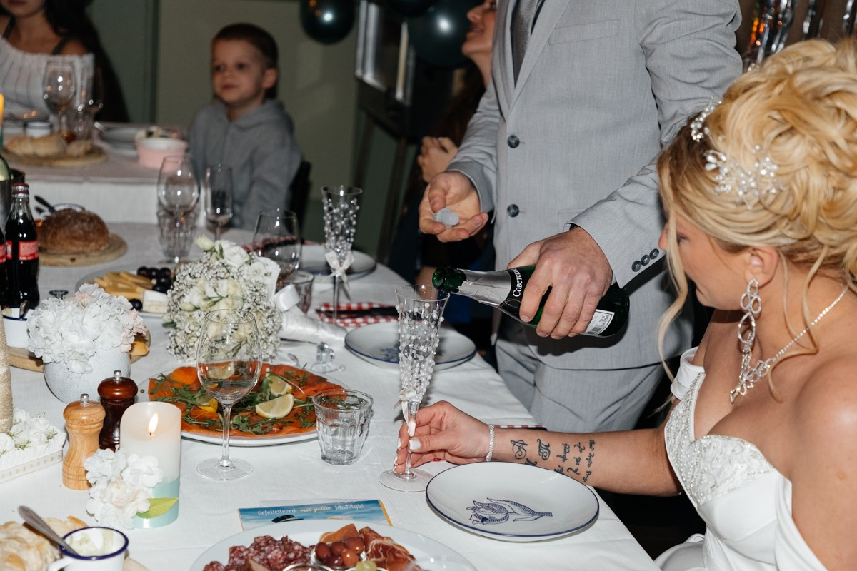 V & A - Фотограф на свадьбу за границей в Нидерландах и Европе. Свадебный фотограф в Нидерландах и Европе — Тина Ялóва