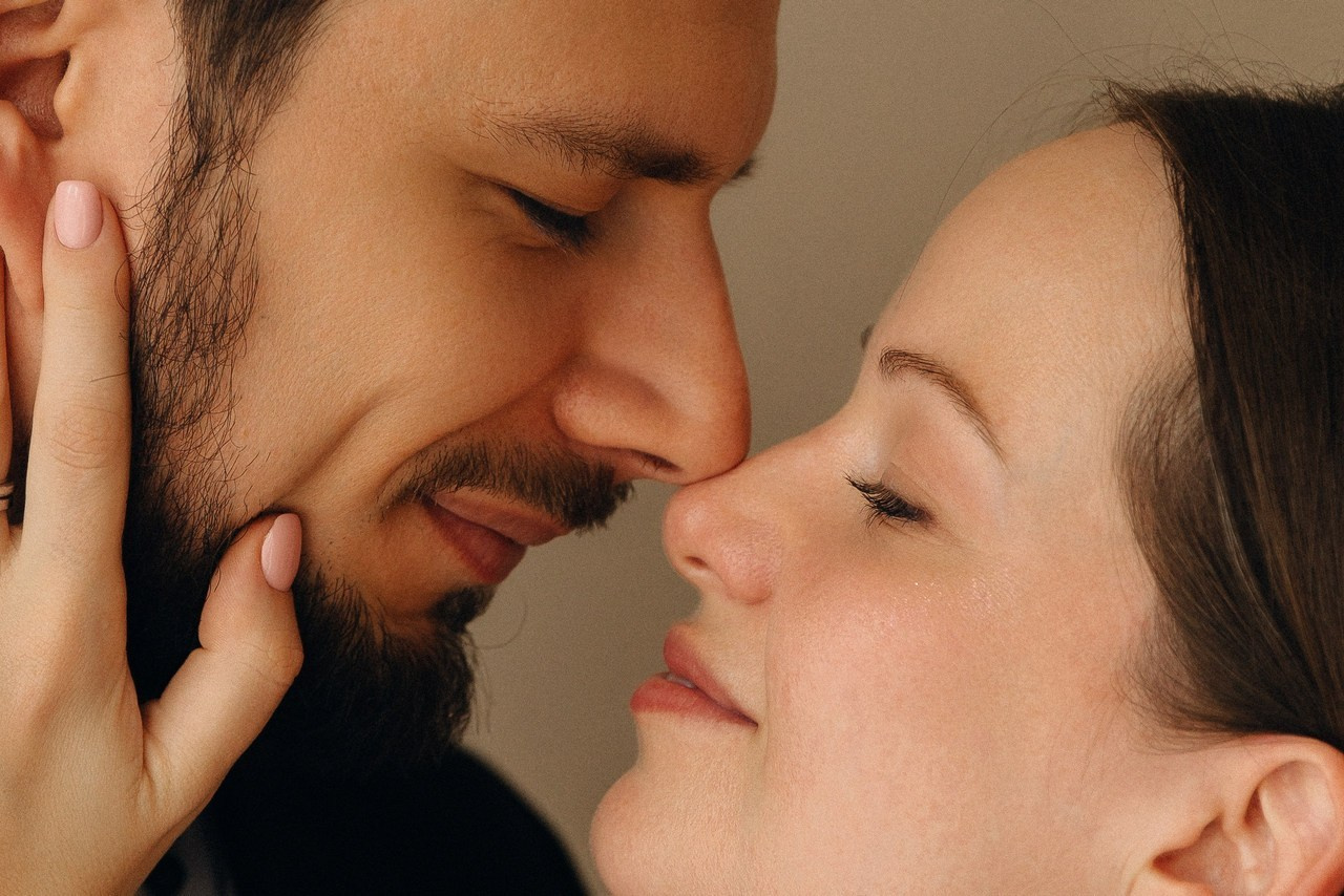 Warm Words. Family and wedding photographer in Bangkok, Thailand