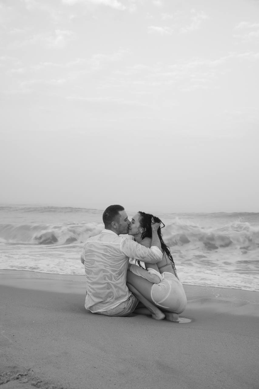 Love story. Wedding Photographer & Videographer