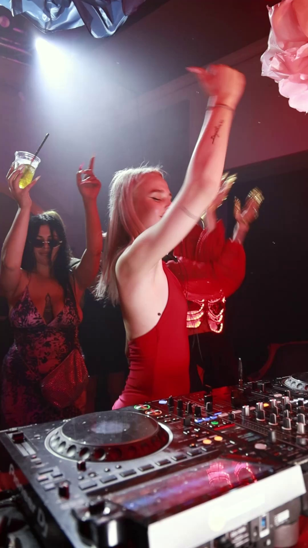 DJ video. Photographer & videographer in Tbilisi, Georgia