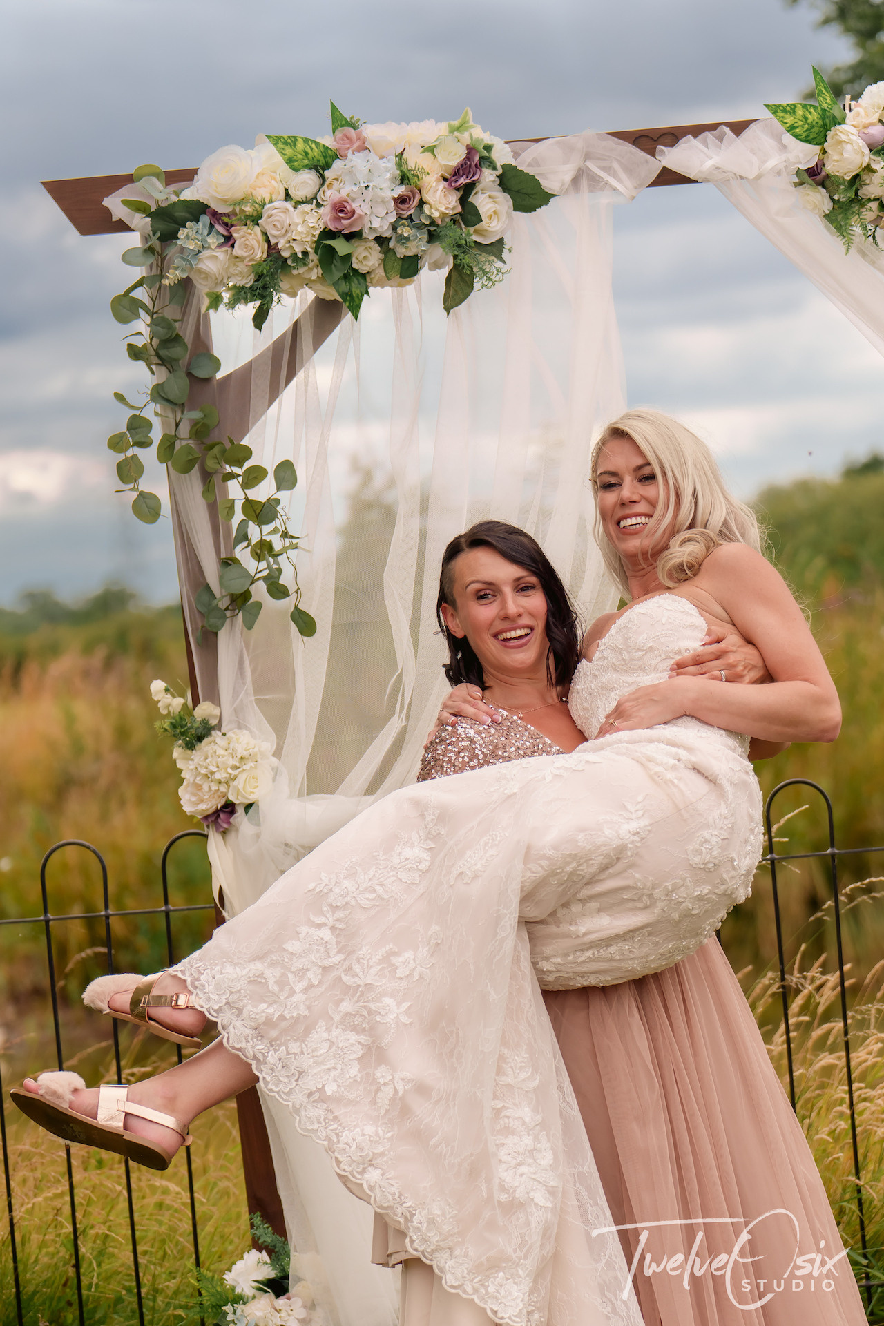 Weddings/Engagements