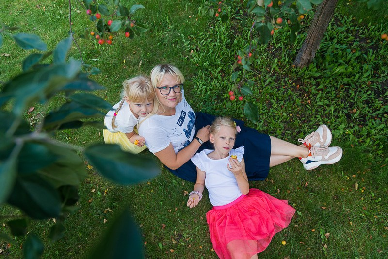 Family photoshoot in the nature, Slovenia. Wedding and Family Photographer in Slovenia