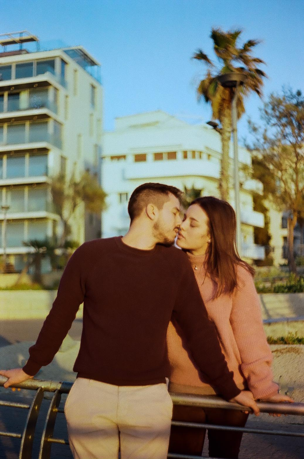 Ariel & Milena. Film photographer