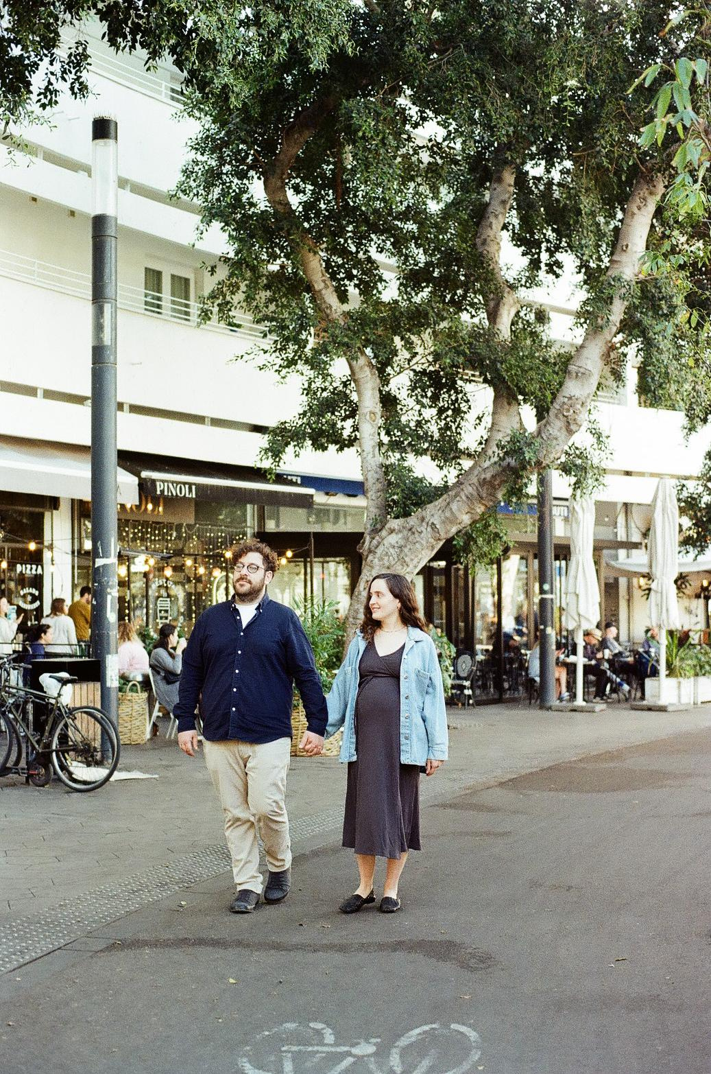 Dana & Nil. Film portrait photographer