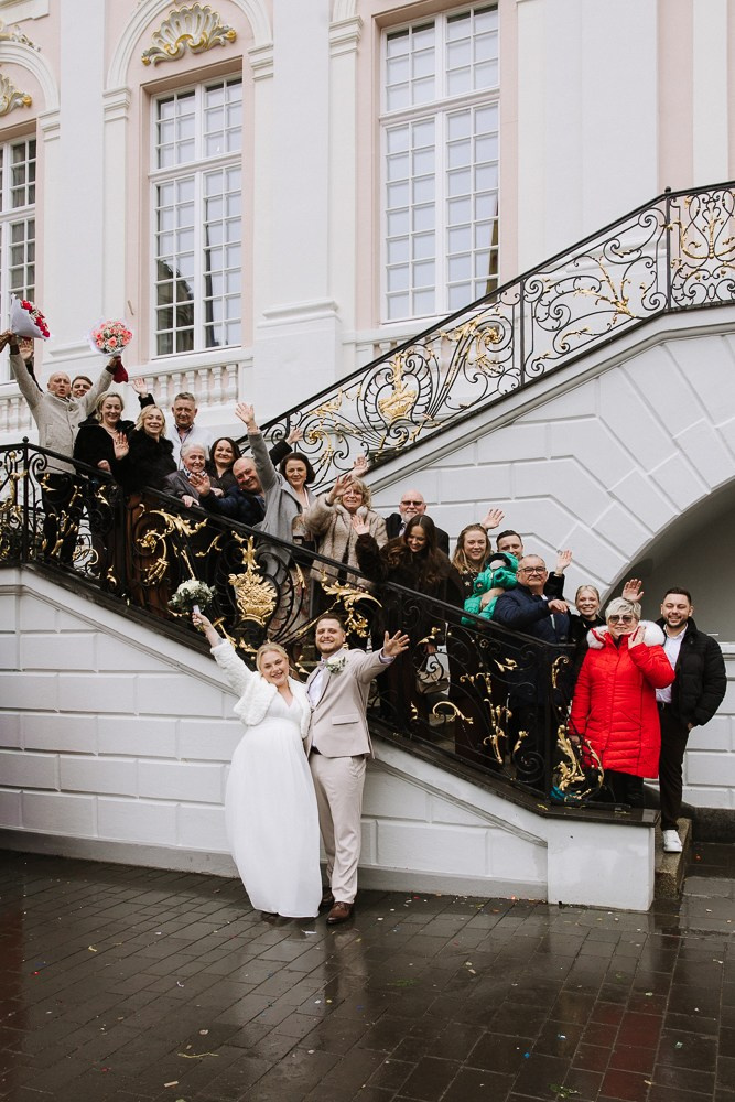 Gruppenfotos auf der Hochzeit: Tipps für authentische Erinnerungen. Hochzeitfotografin Düsseldorf, NRW Nadja Holzmann