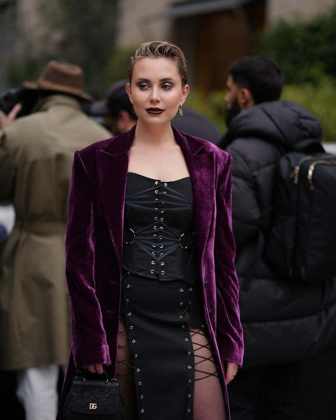 НЕДЕЛЯ МОДЫ. Julia Di |Fashion стрит стайл фотограф|видеомейкер в Милане и Париже