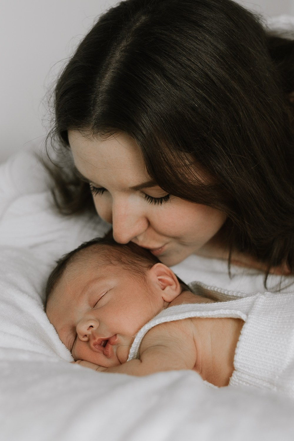 Neugeborenenfotografie Düsseldorf, Newborn Shooting Düsseldorf, Babyfotograf Düsseldorf, natürliche Babyfotos, Familienfotografie Düsseldorf, Neugeborenenshooting NRW.