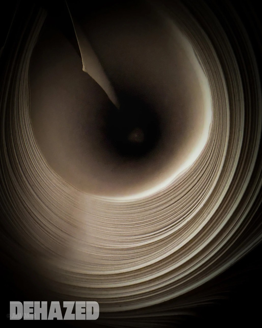 DEHAZED. Julia Kantor | Architecture & Abstract Photographer