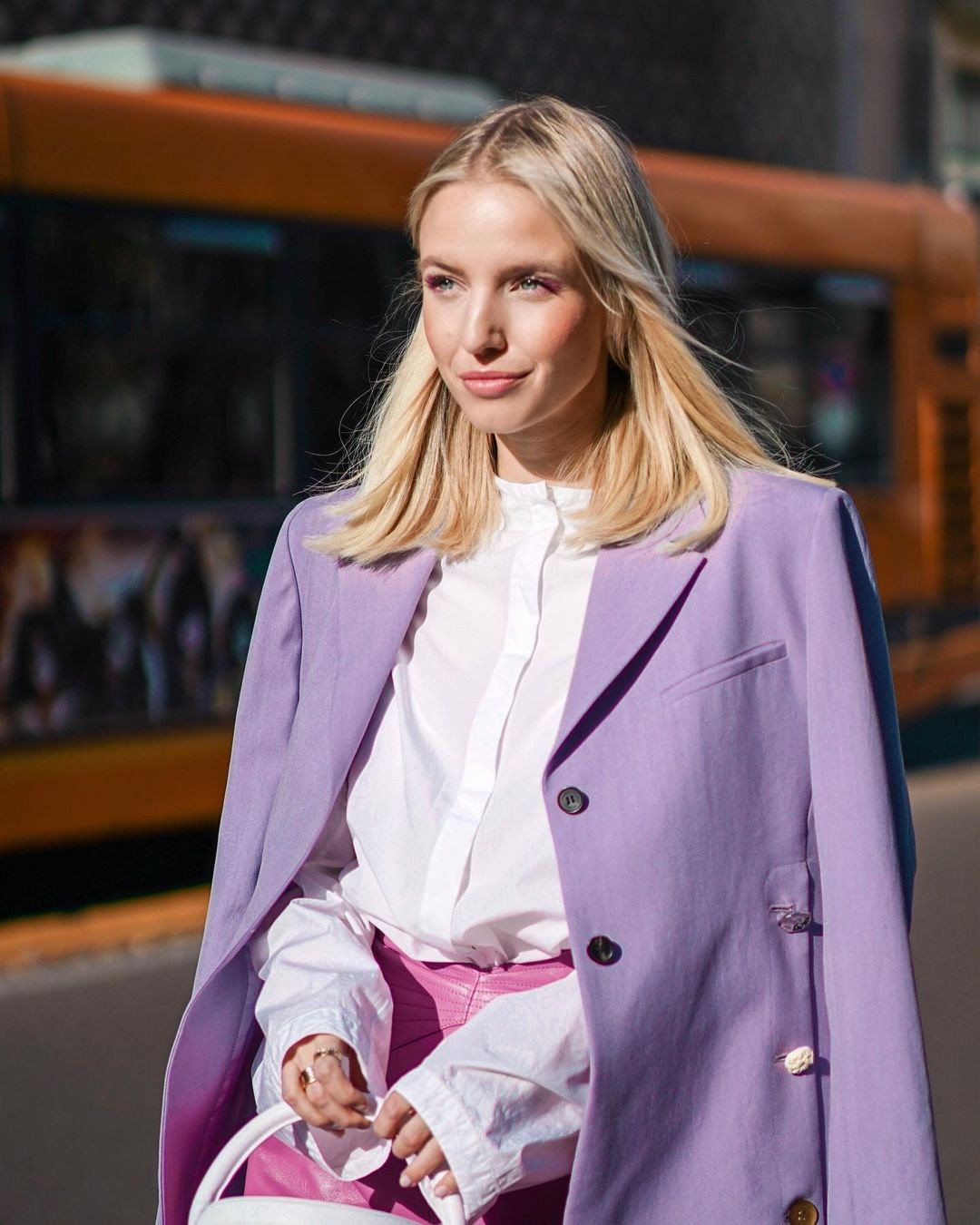 Леони Ханне. Julia Di |Fashion стрит стайл фотограф|видеомейкер в Милане и Париже