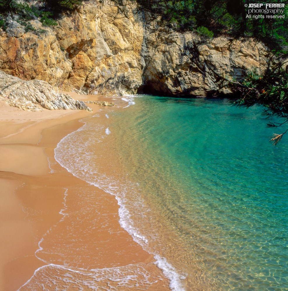 he clean and clear water of Costa Brava, Catalunya