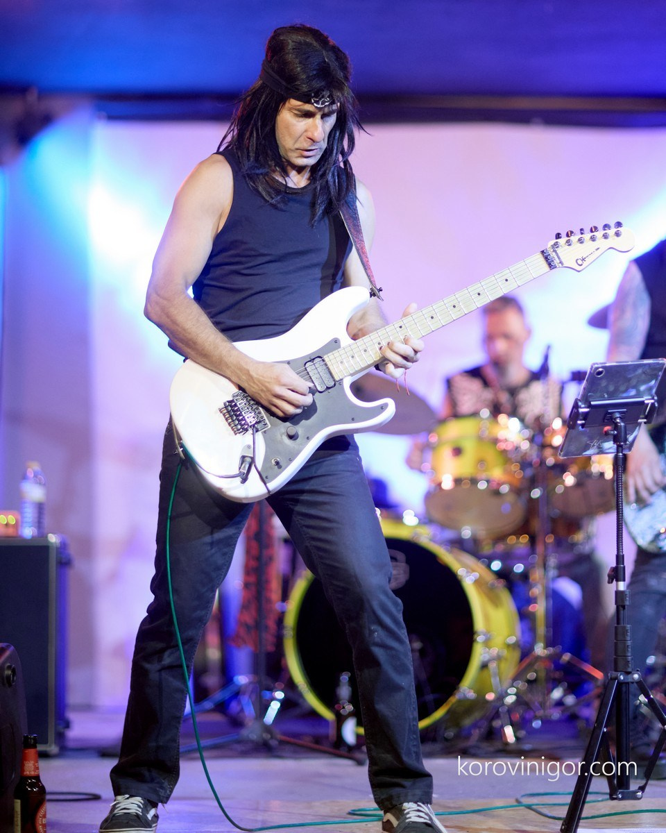 Mötley Crüe tribute. La Granja Cultural Association Alcoy Spain