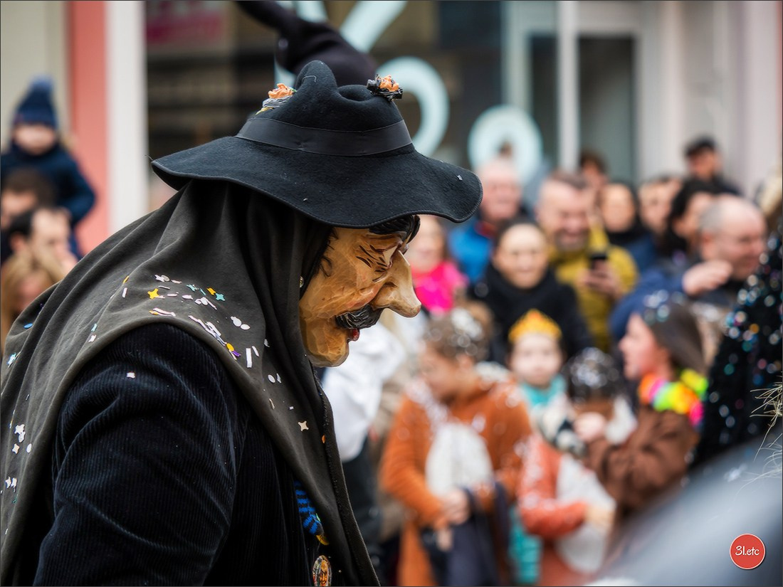 Traditional February carnival. Music, dancing, costume performances. C. Photographe à Strasbourg | Portraits, Studio, Enfants, Événements