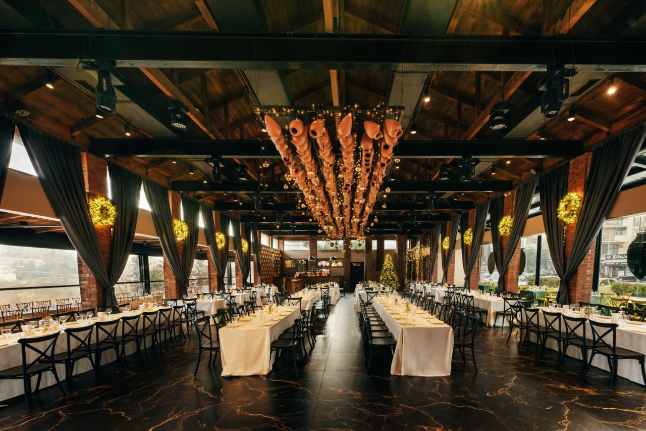 Qvevri Restaurant. Главная