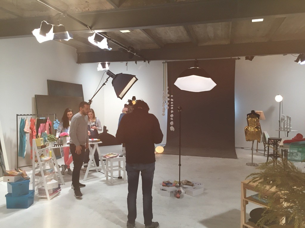 Studio Photogenic. Commercial and studio photographer in Belgrade