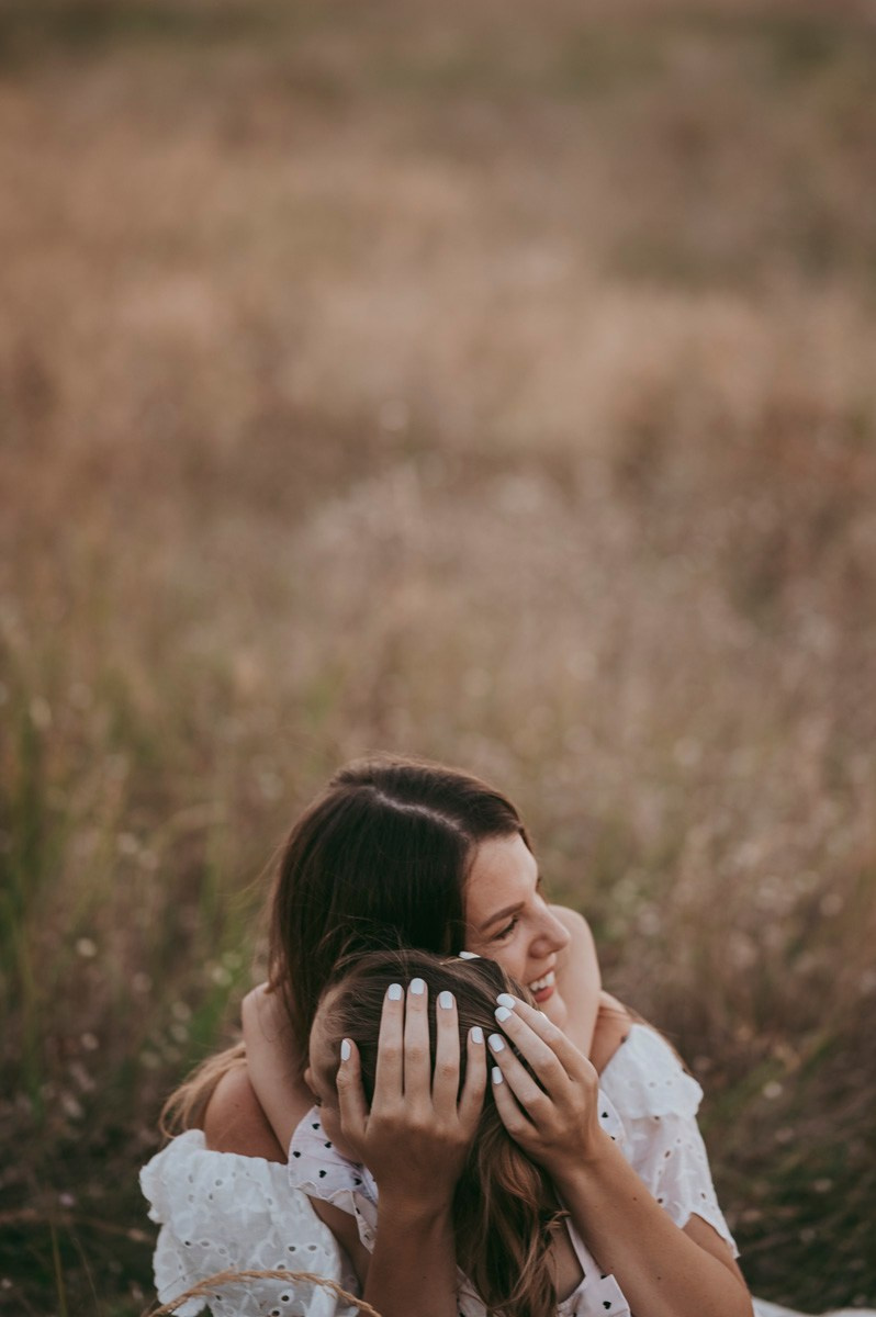 Sonja, Bojan, Nadja i Una / porodicno fotografisanje. Deciji i porodicni fotograf u Beogradu Oksana Skendzic